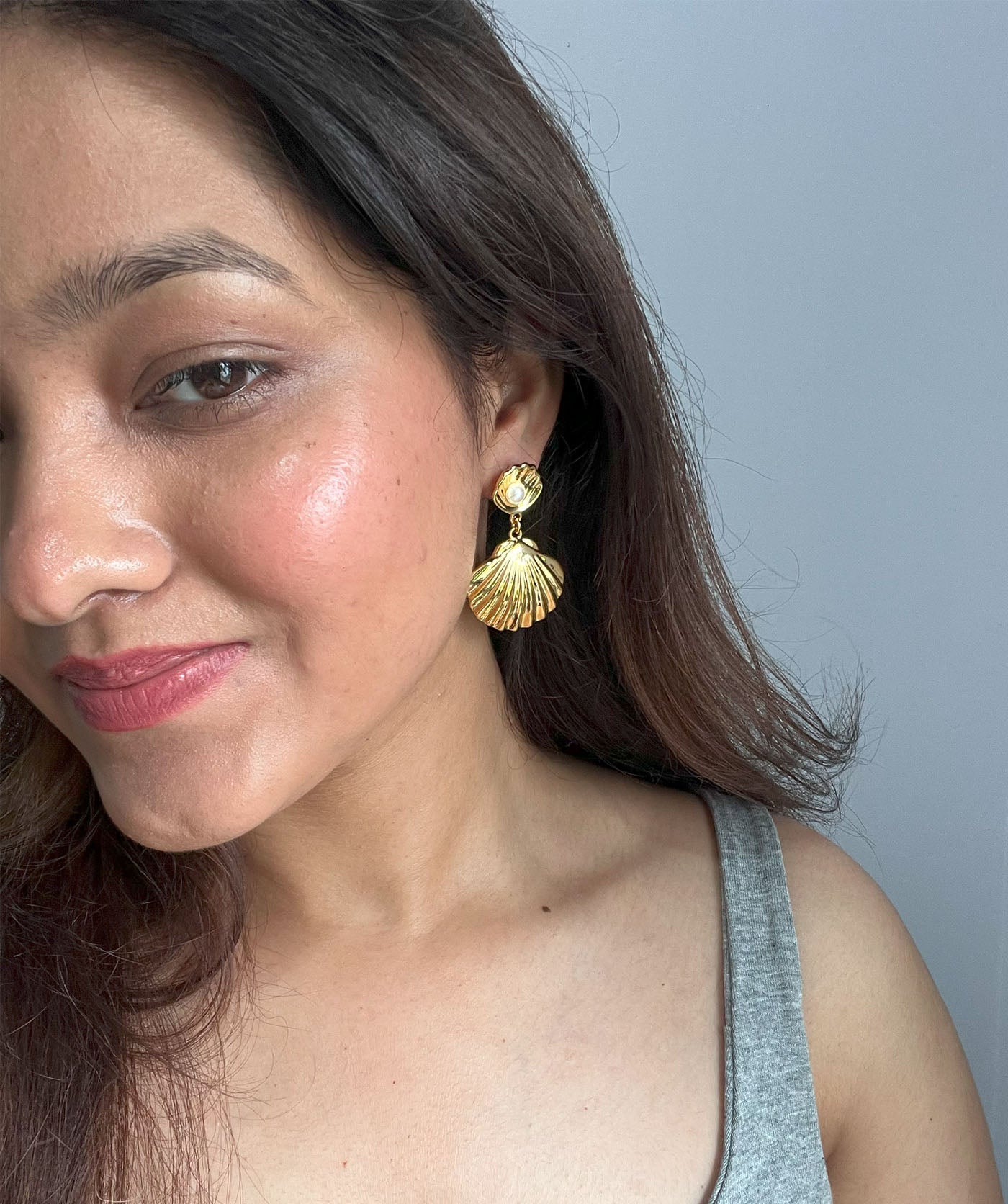 Shell Pearly Earrings