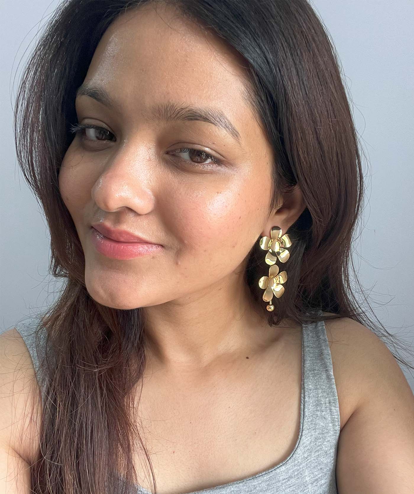 Loud Petals Earrings