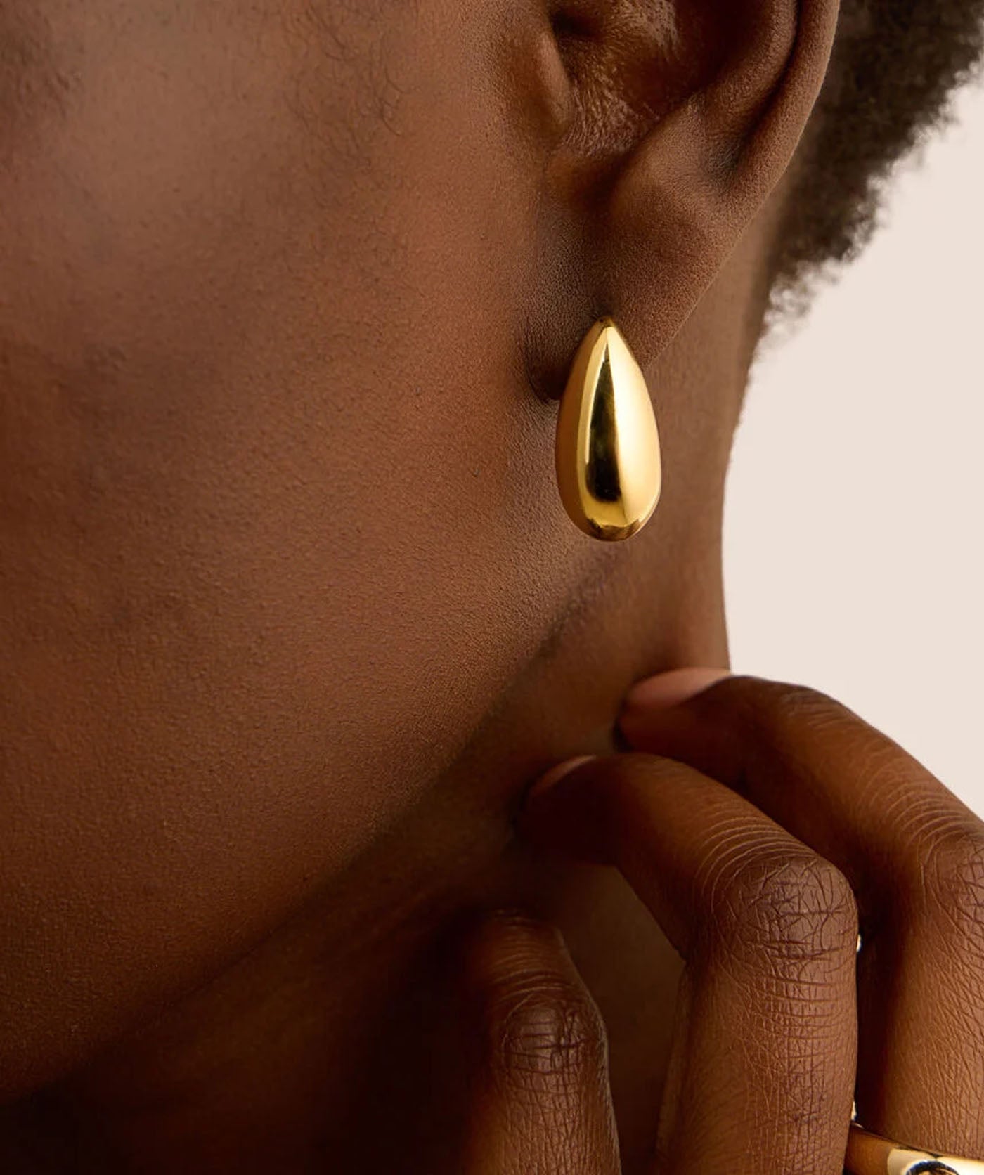 Bare Glow Studs