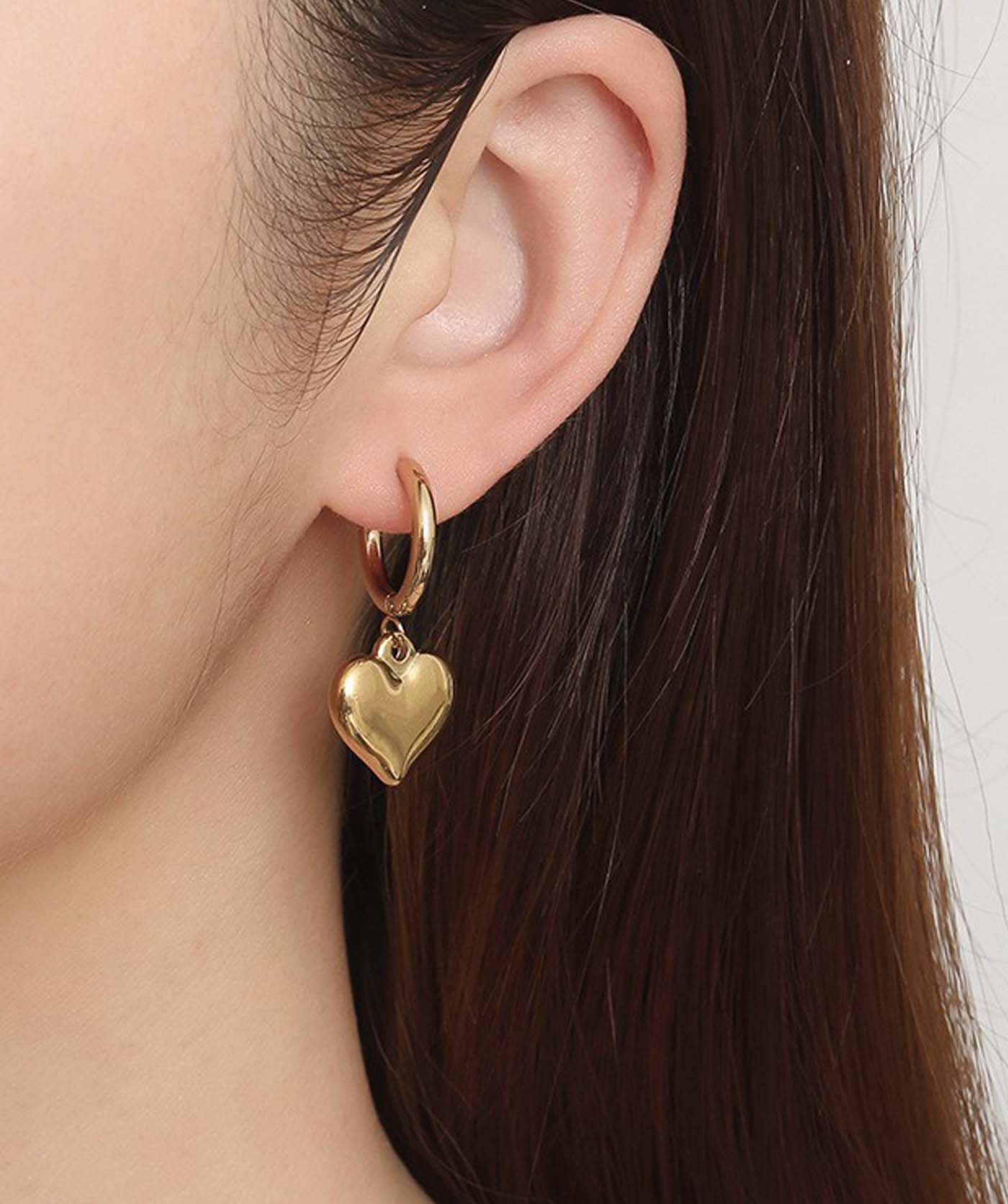 Falling Hearts Earrings