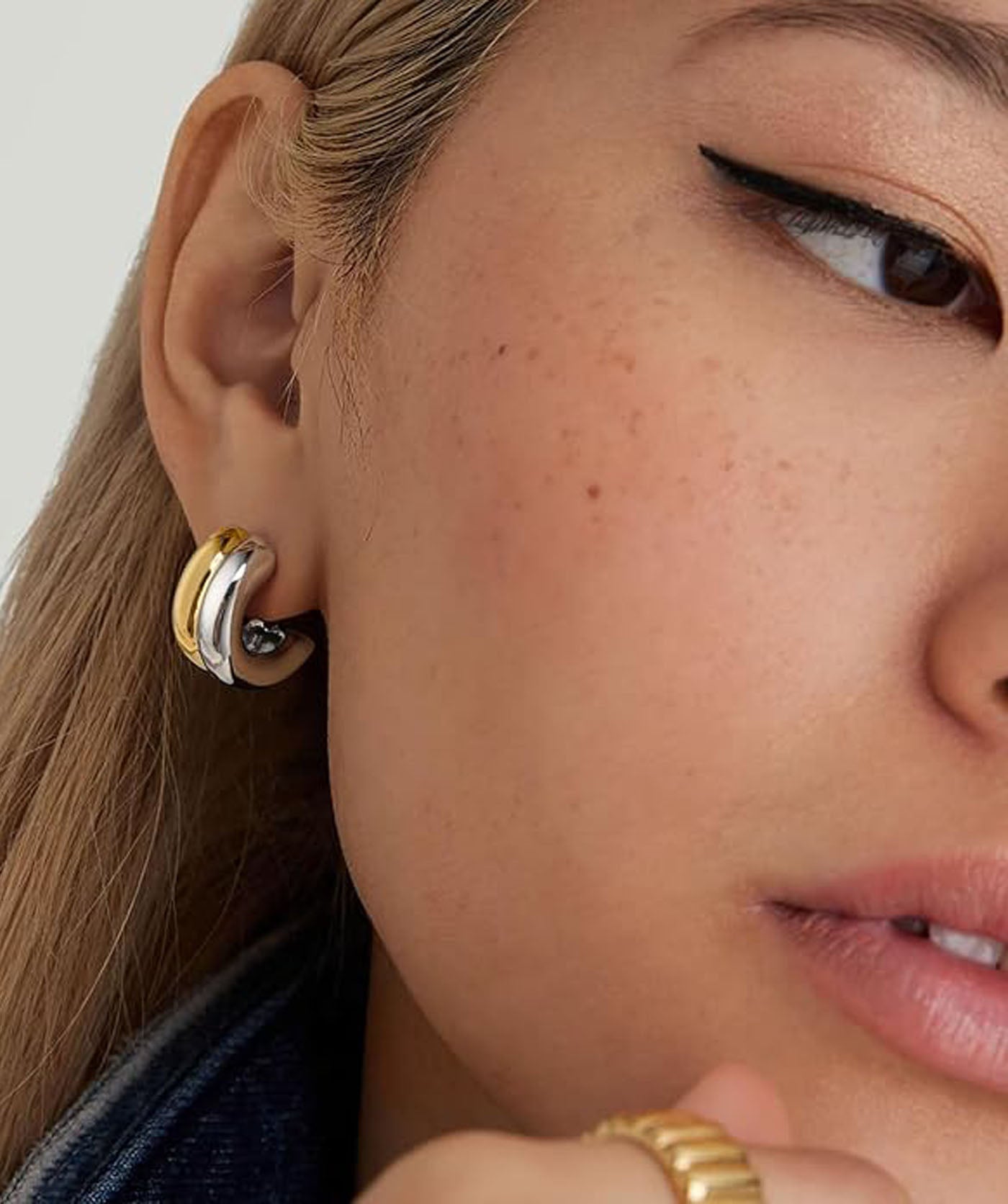 Sleek Arc Earrings