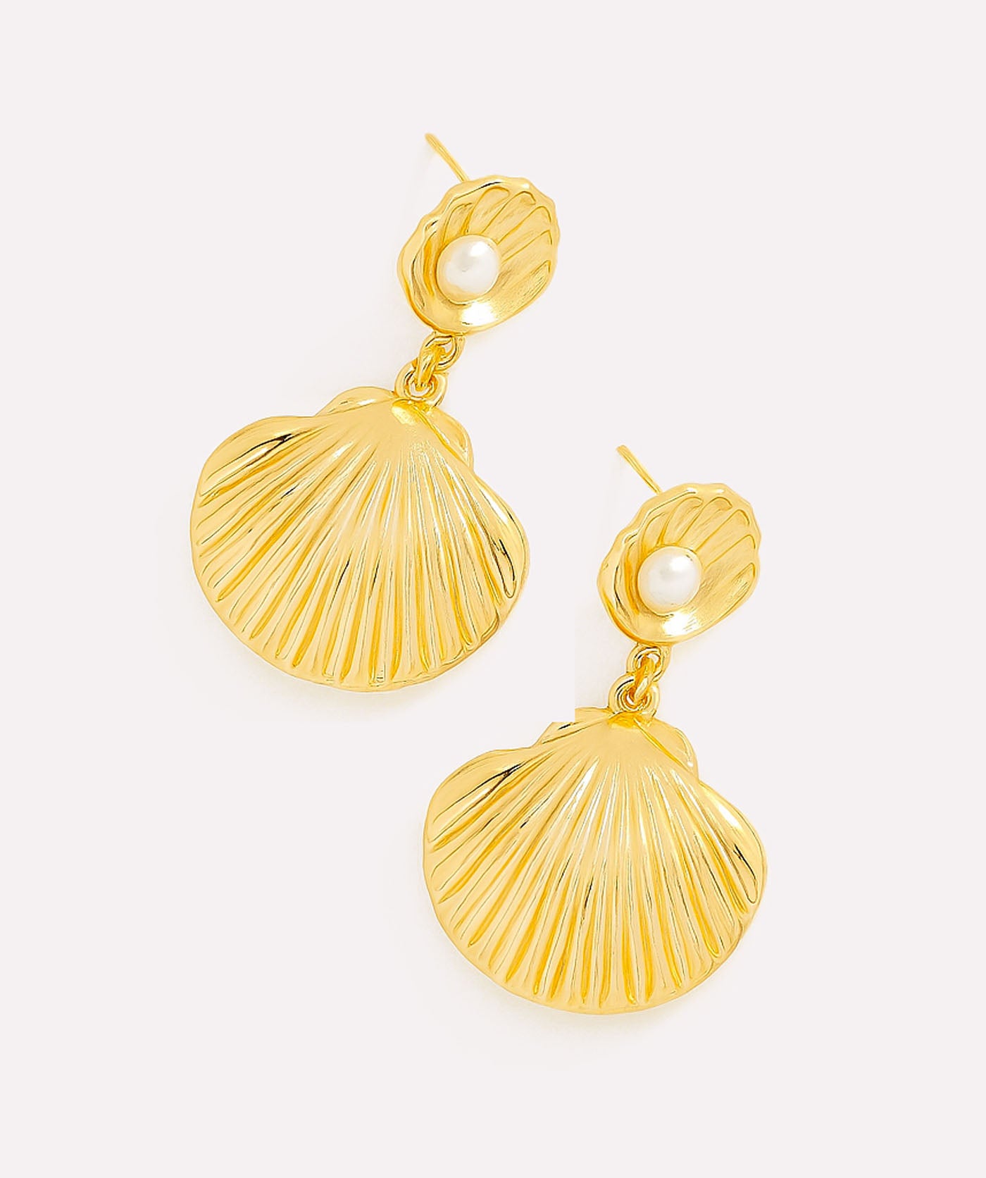 Shell Pearly Earrings