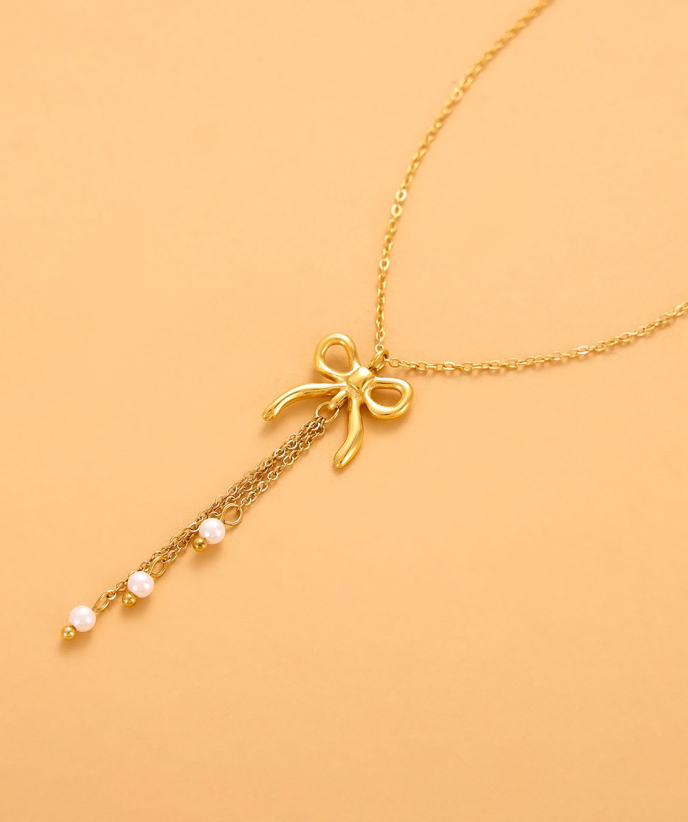 Bowtiful Necklace