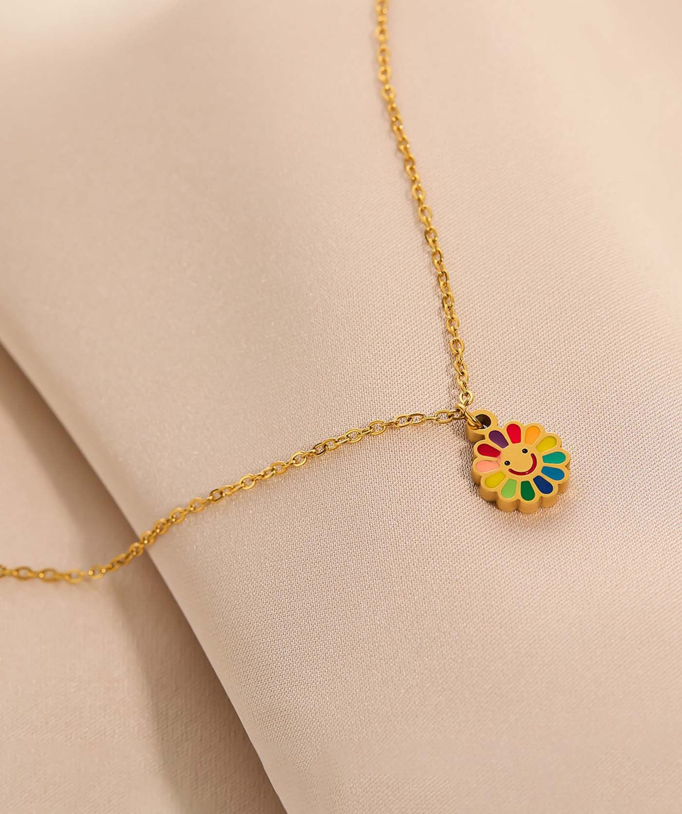 Happy Loop Necklace