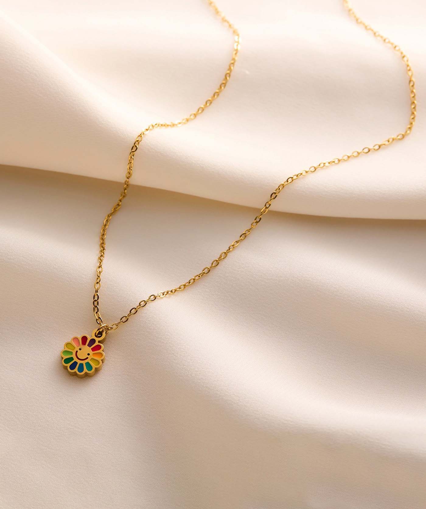 Happy Loop Necklace