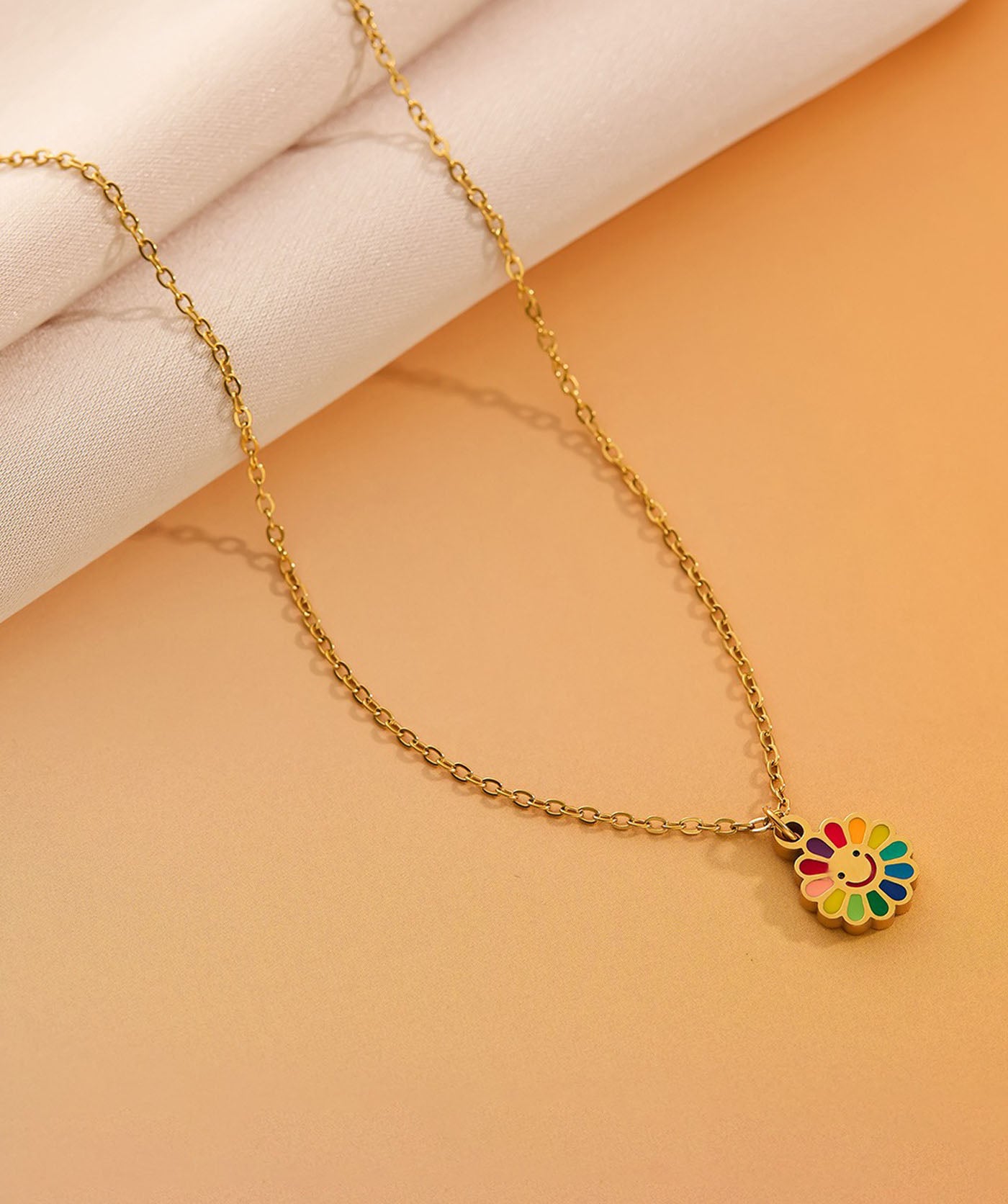 Happy Loop Necklace