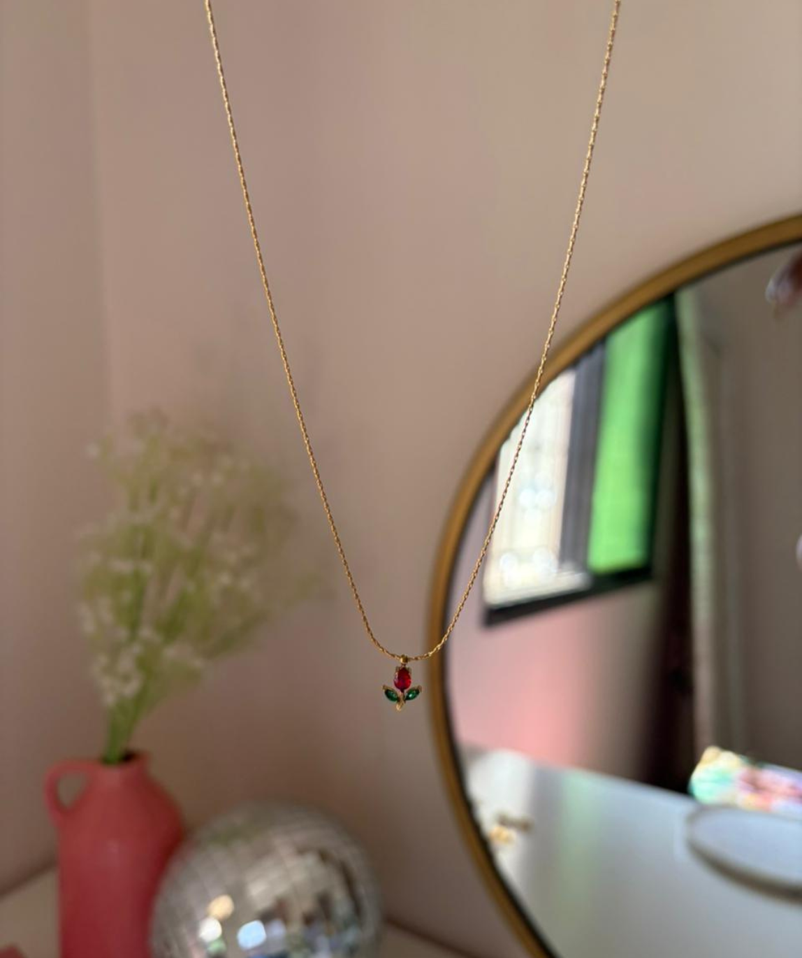 Tulip Necklace