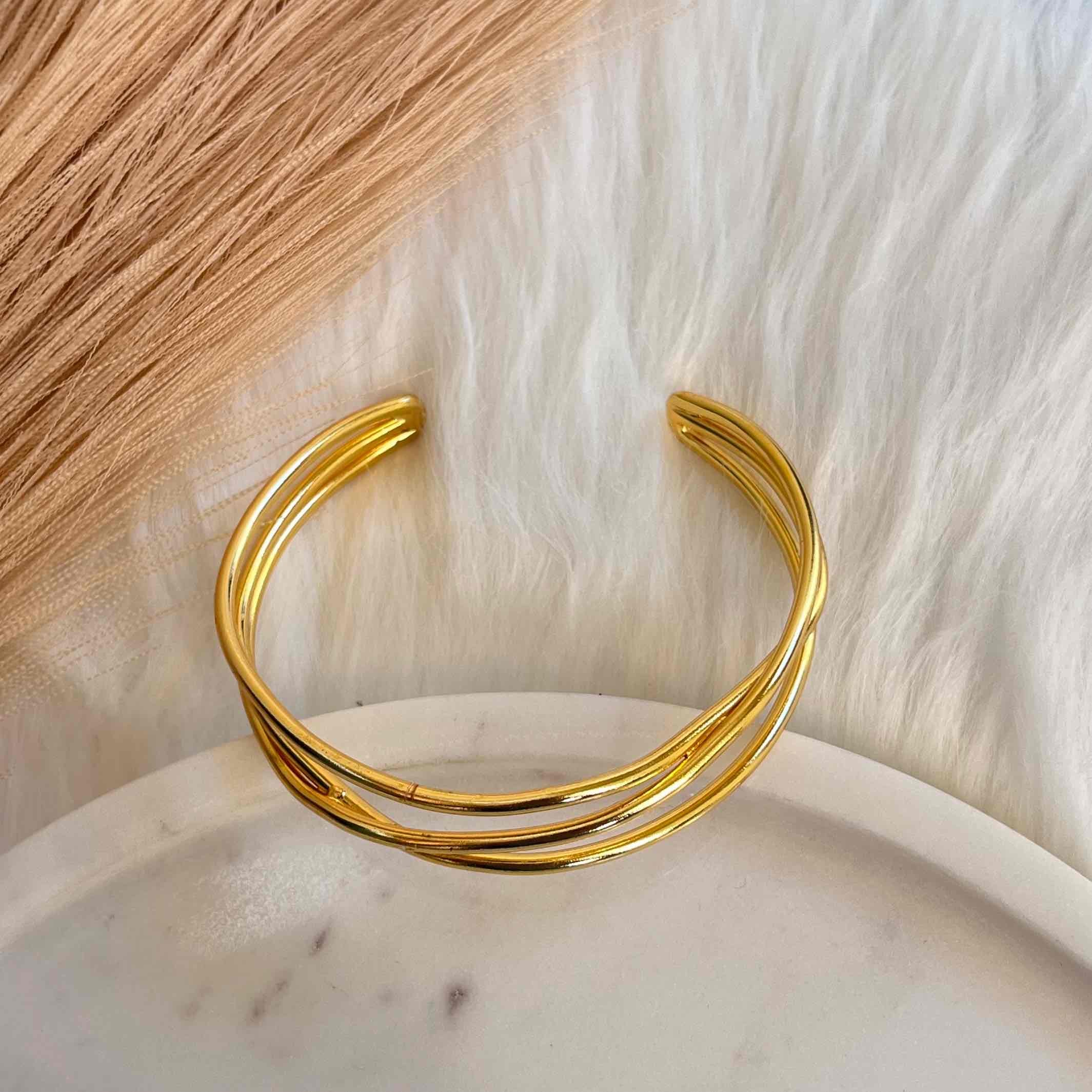 Regal Loop Bracelet (Adjustable)