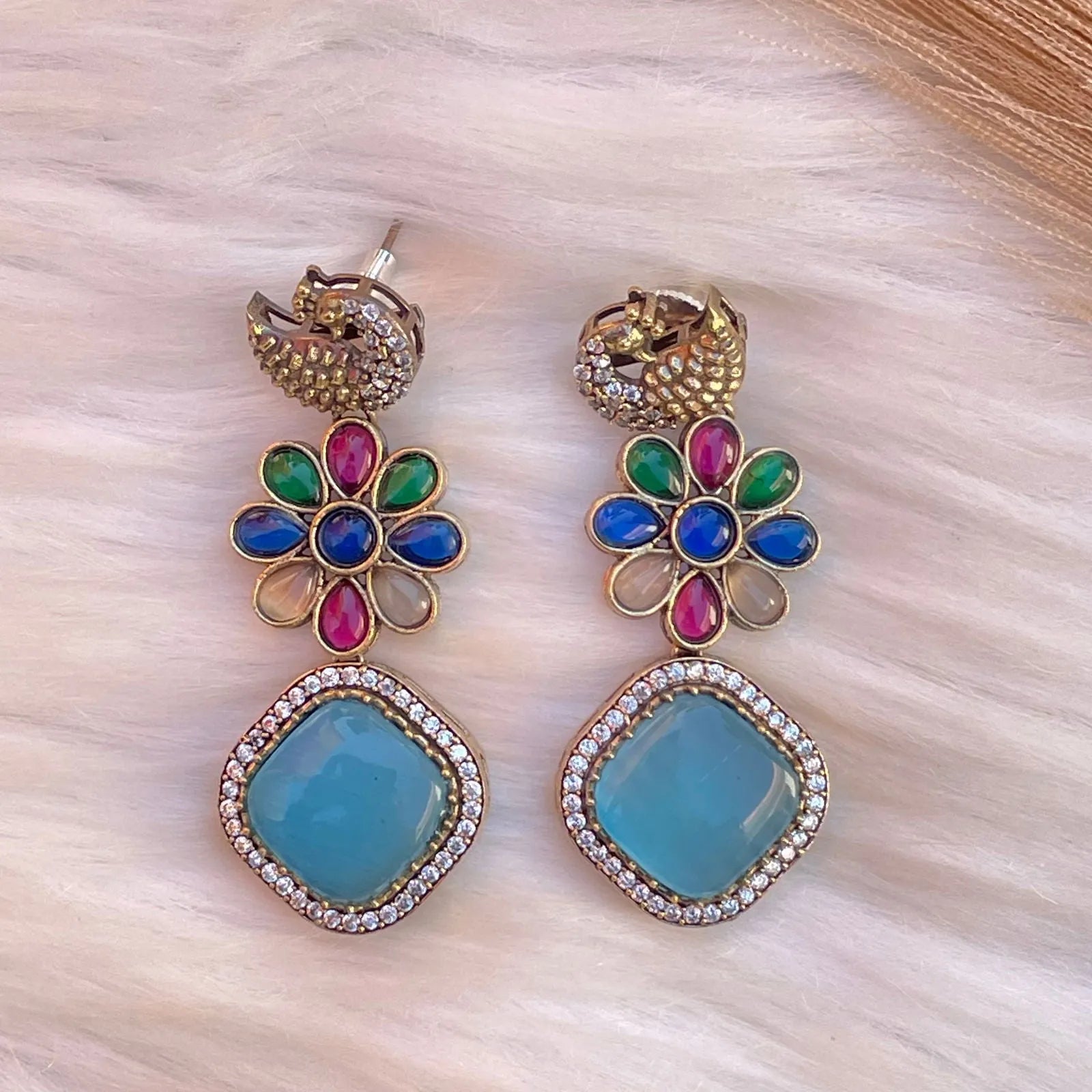 Blue Arabesque Charm Earrings - womaniya - Blue Arabesque Charm Earrings - womaniya -  -  -  - #tag1# - #tag2# - #tag3# - #tag4#