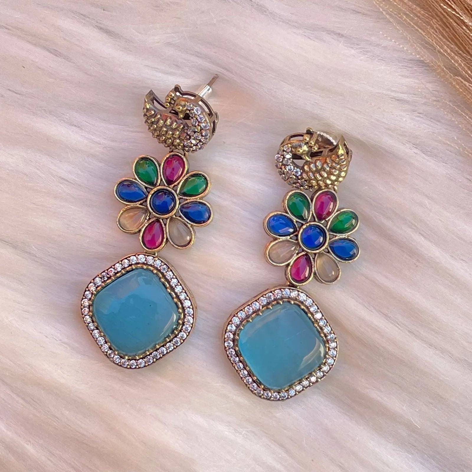 Blue Arabesque Charm Earrings - womaniya - Blue Arabesque Charm Earrings - womaniya -  -  -  - #tag1# - #tag2# - #tag3# - #tag4#