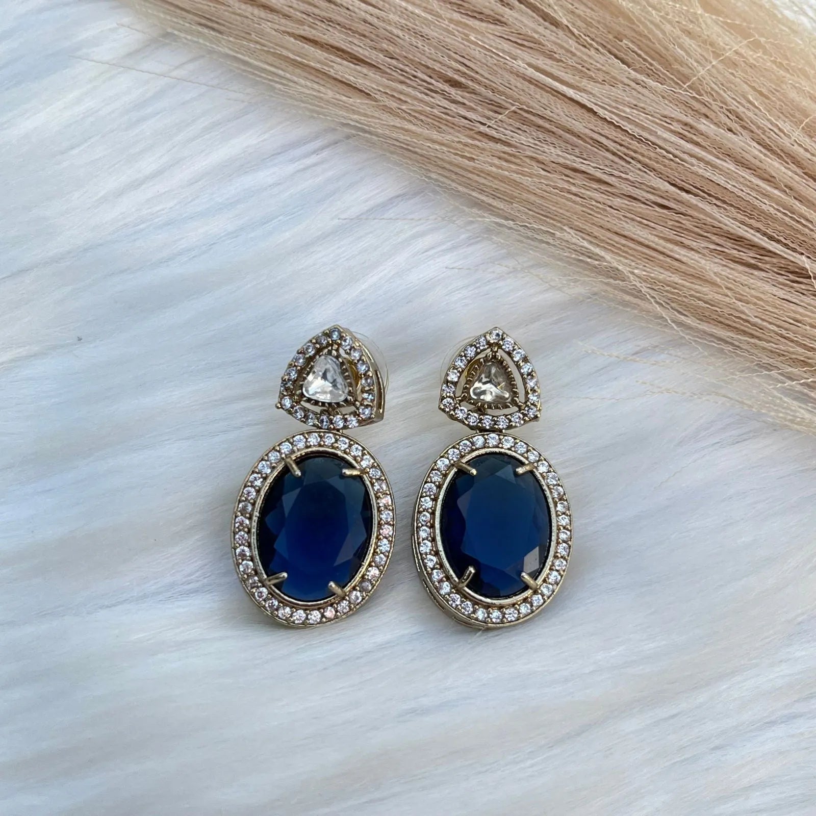 Blue Jewelled Curve Necklace Set - womaniya - Blue Jewelled Curve Necklace Set - womaniya -  -  -  - #tag1# - #tag2# - #tag3# - #tag4#