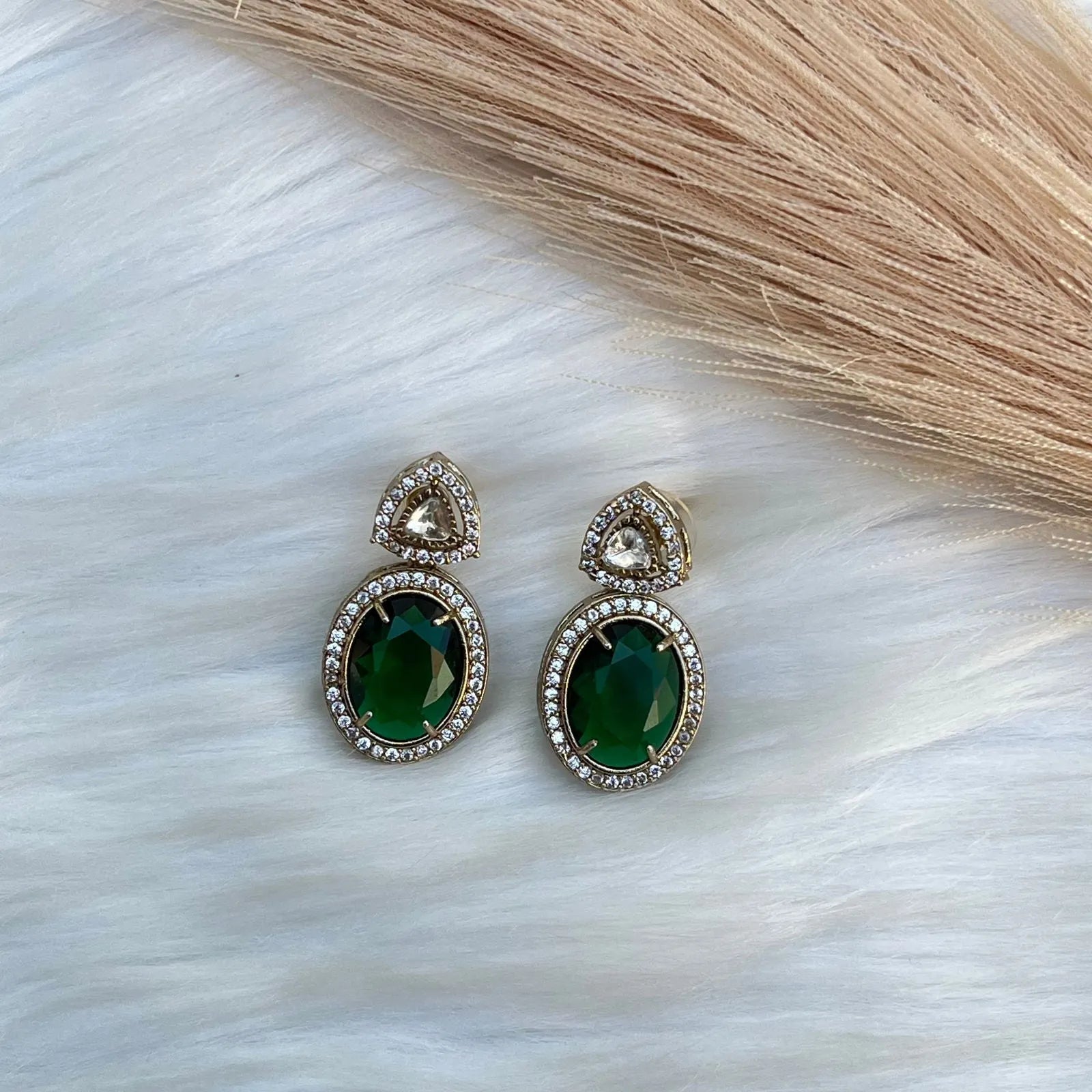 Green Jewelled Curve Necklace Set - womaniya - Green Jewelled Curve Necklace Set - womaniya -  -  -  - #tag1# - #tag2# - #tag3# - #tag4#