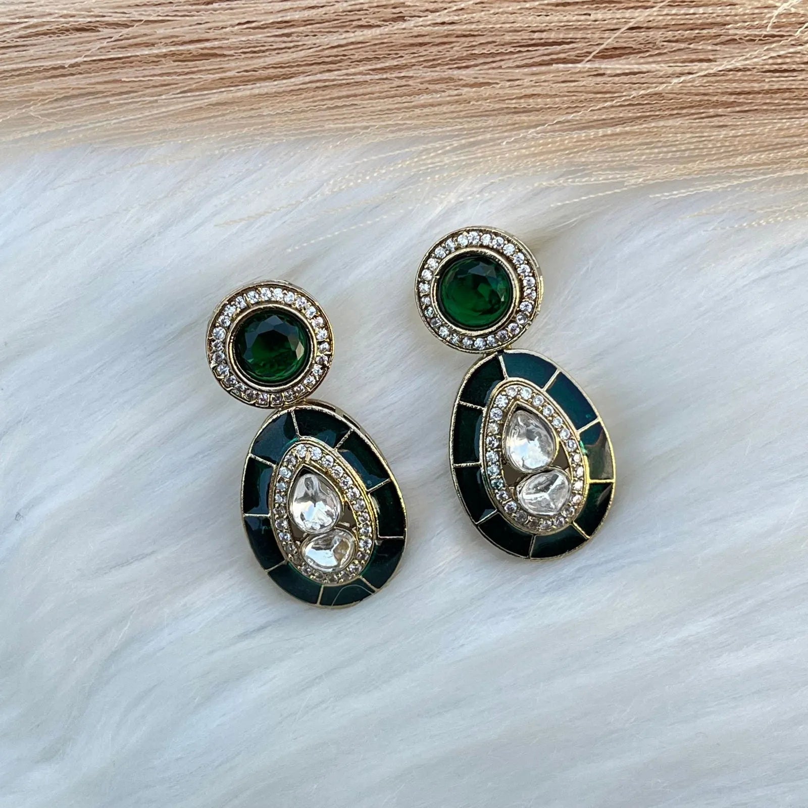 Green Prismatic Grace Hasli - womaniya - Green Prismatic Grace Hasli - womaniya -  -  -  - #tag1# - #tag2# - #tag3# - #tag4#