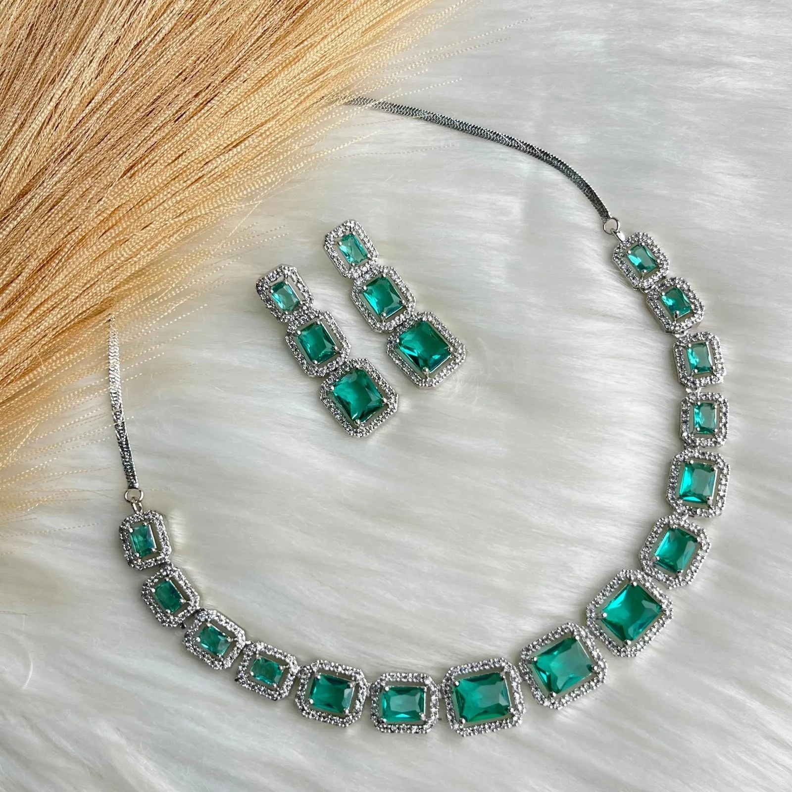 Green Square Essence Necklace - womaniya - Green Square Essence Necklace - womaniya -  -  -  - #tag1# - #tag2# - #tag3# - #tag4#