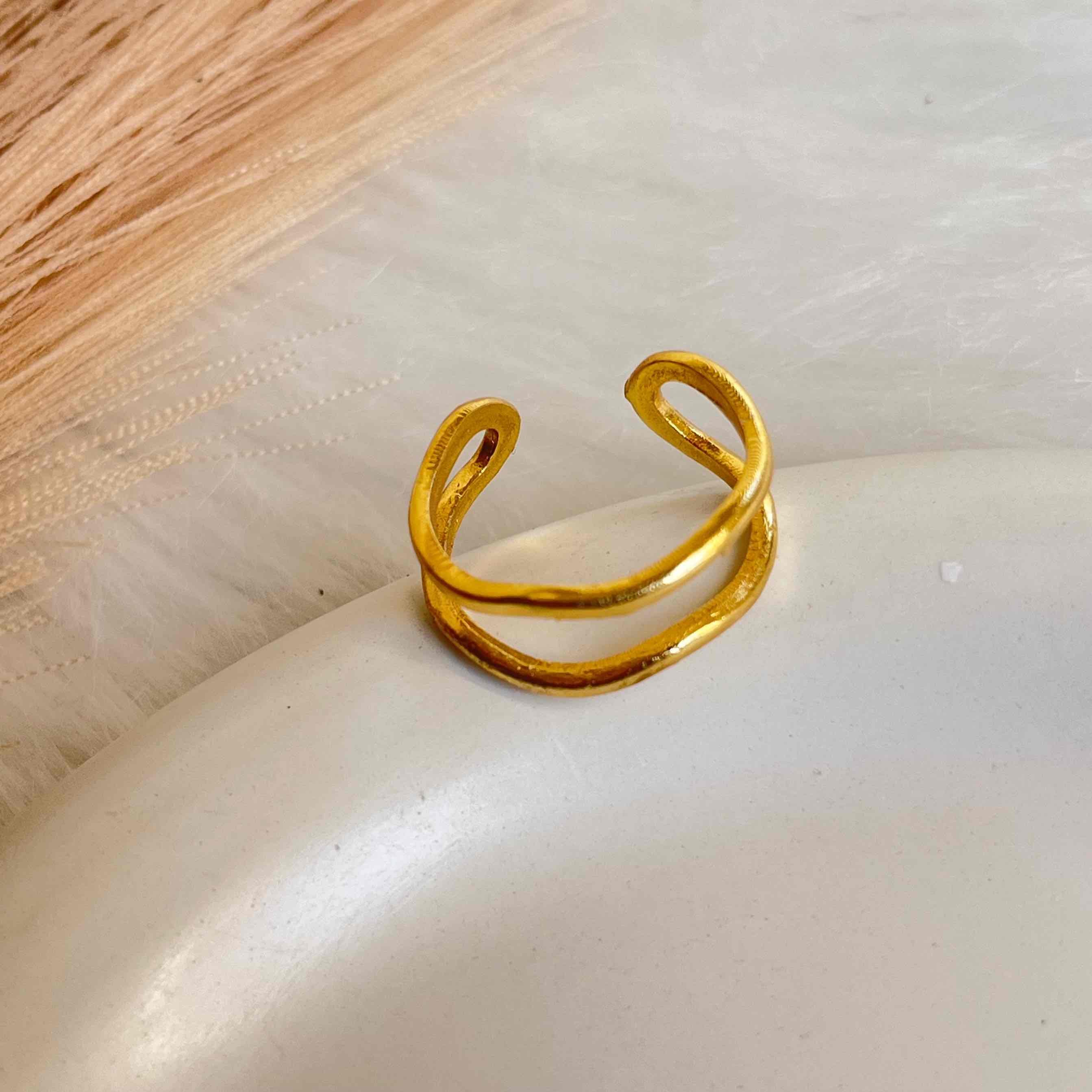 Gilded Twine Ring (Adjustable )