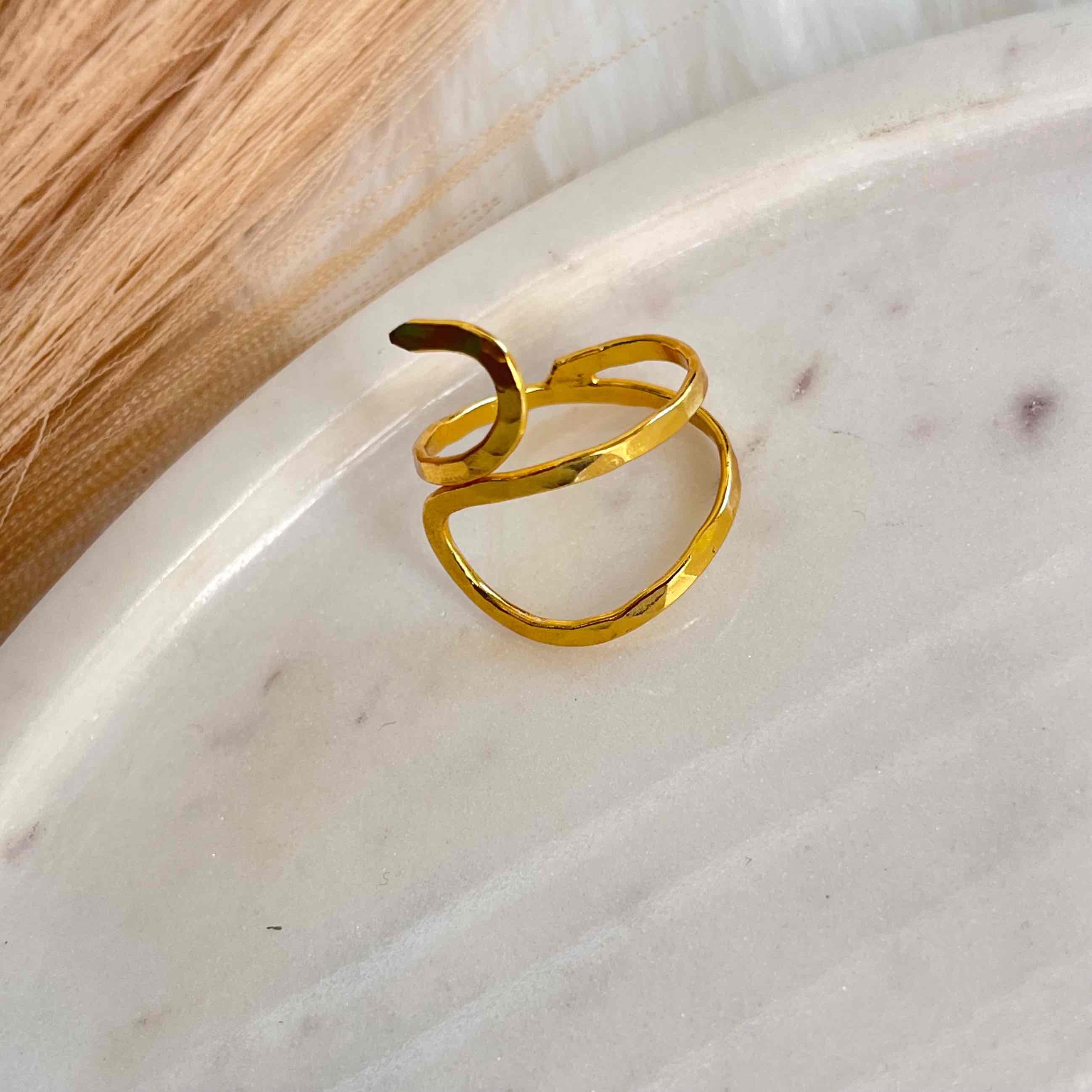 Bling Bloom Ring (Adjustable)