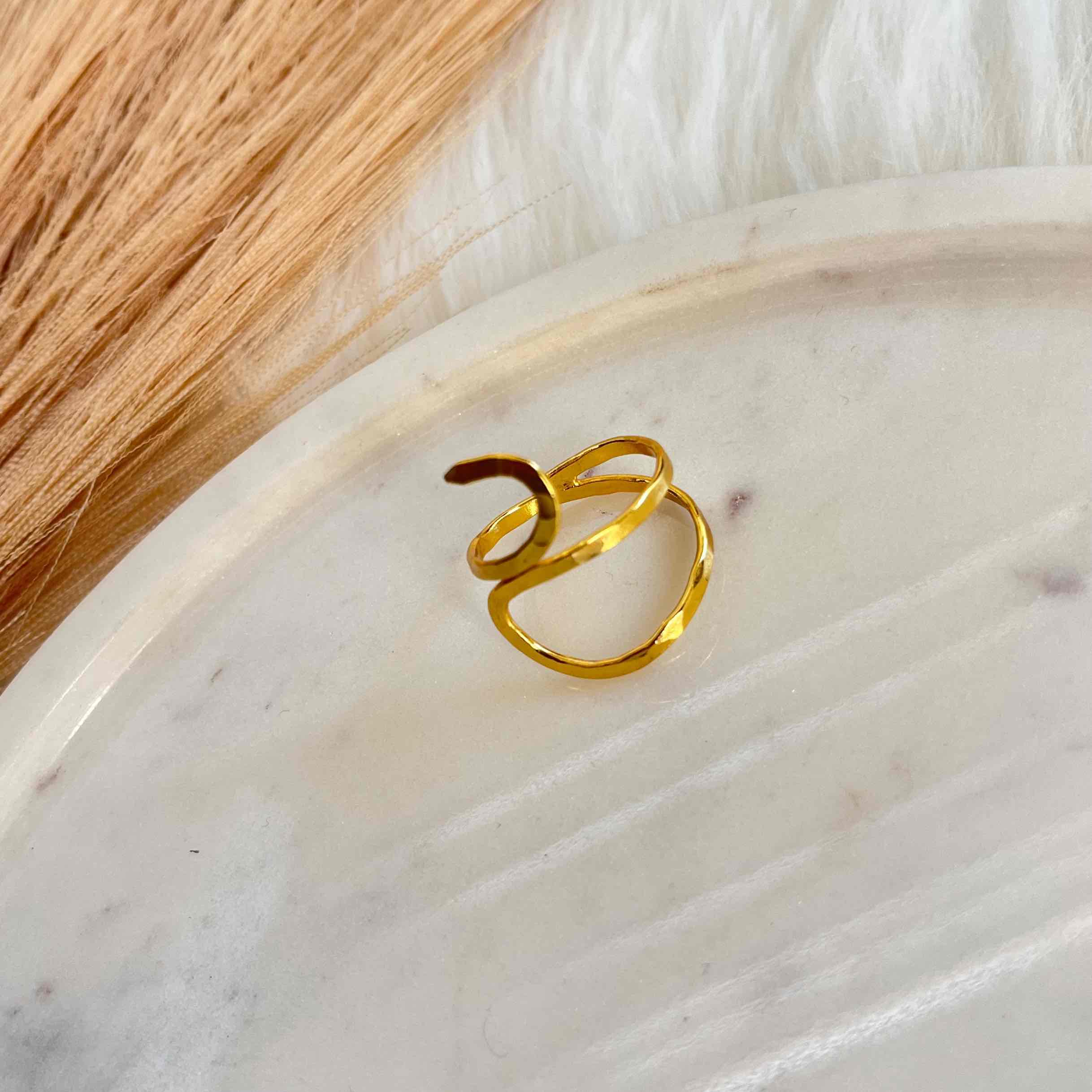 Bling Bloom Ring (Adjustable)