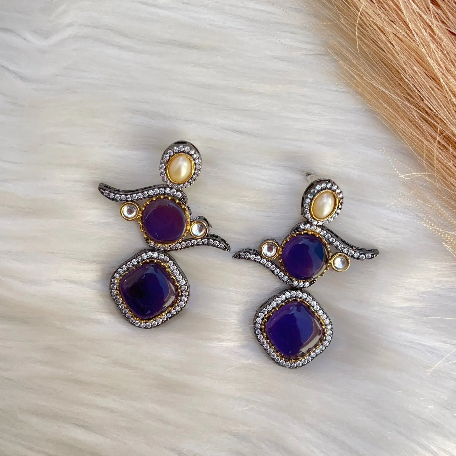 Lavender Classic Modern Blend Earrings - womaniya - Lavender Classic Modern Blend Earrings - womaniya -  -  -  - #tag1# - #tag2# - #tag3# - #tag4#
