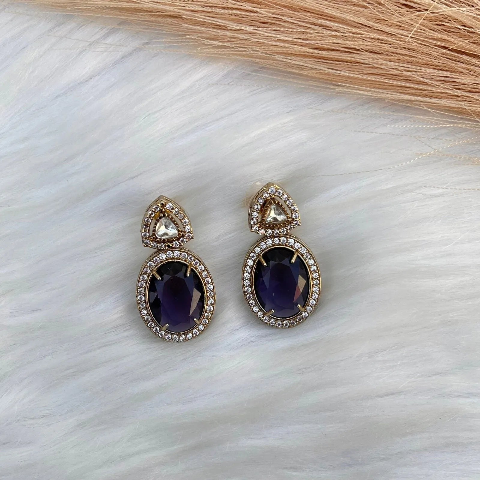 Purple Jewelled Curve Necklace Set - womaniya - Purple Jewelled Curve Necklace Set - womaniya -  -  -  - #tag1# - #tag2# - #tag3# - #tag4#