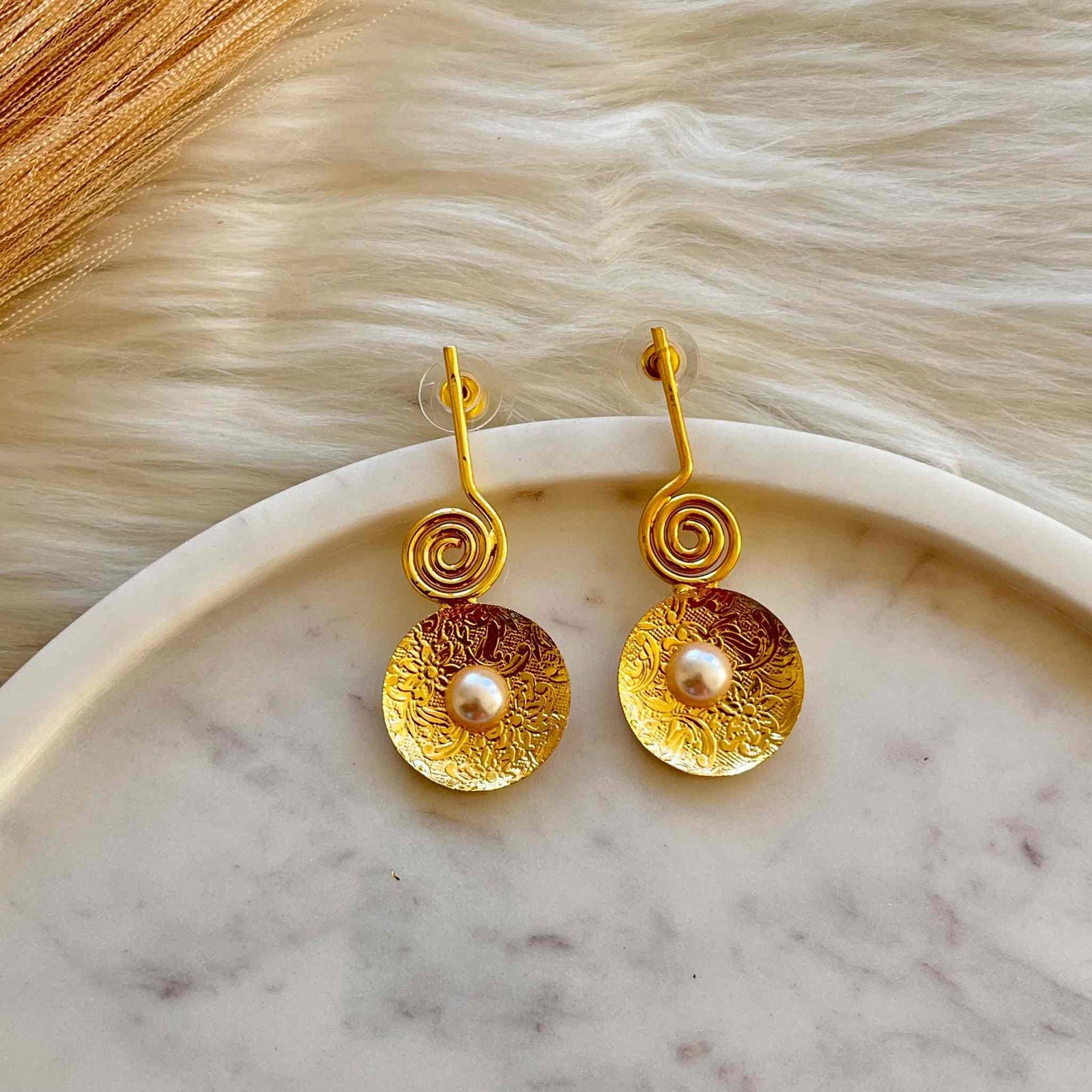 Round Golden Pearl Drop - womaniya - Round Golden Pearl Drop - womaniya -  -  -  - #tag1# - #tag2# - #tag3# - #tag4#