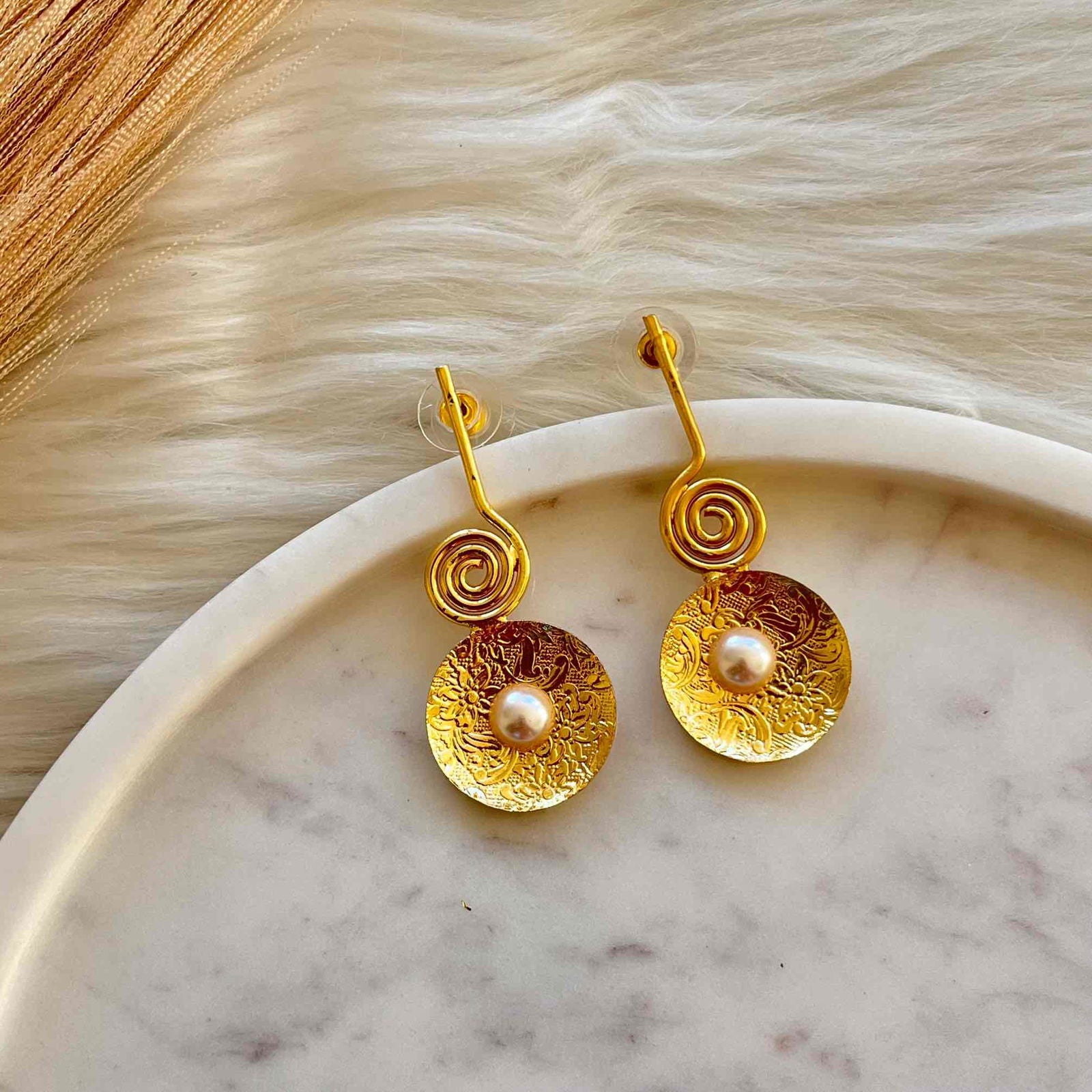 Round Golden Pearl Drop - womaniya - Round Golden Pearl Drop - womaniya -  -  -  - #tag1# - #tag2# - #tag3# - #tag4#
