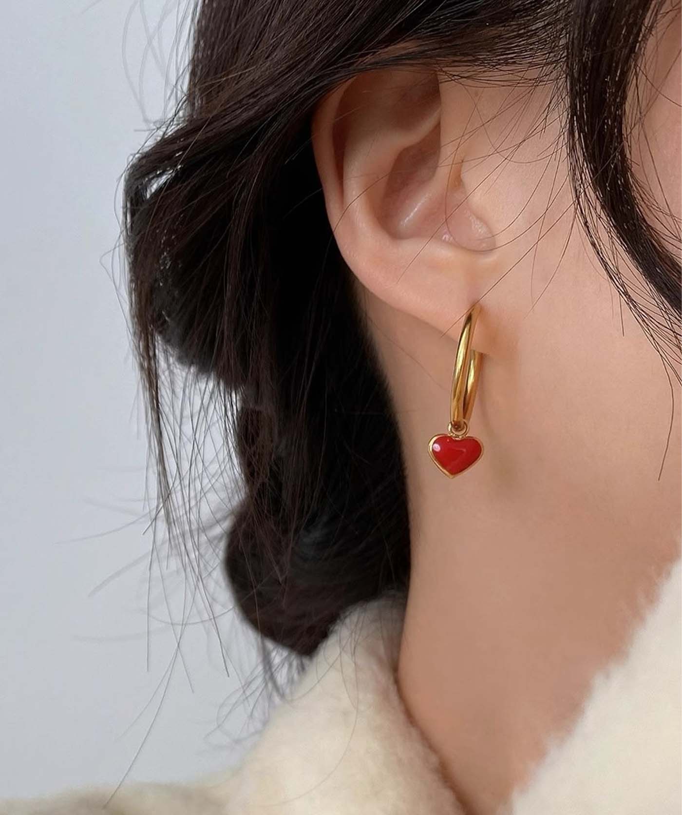 Sweet Heart Swing Earrings