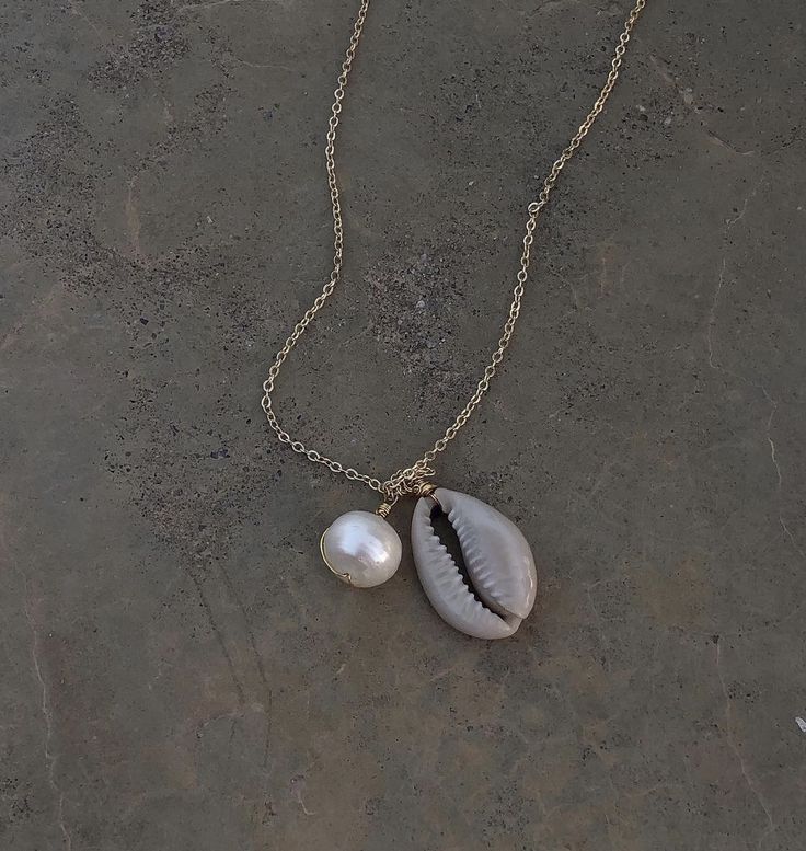 Sandy Shores Pendant