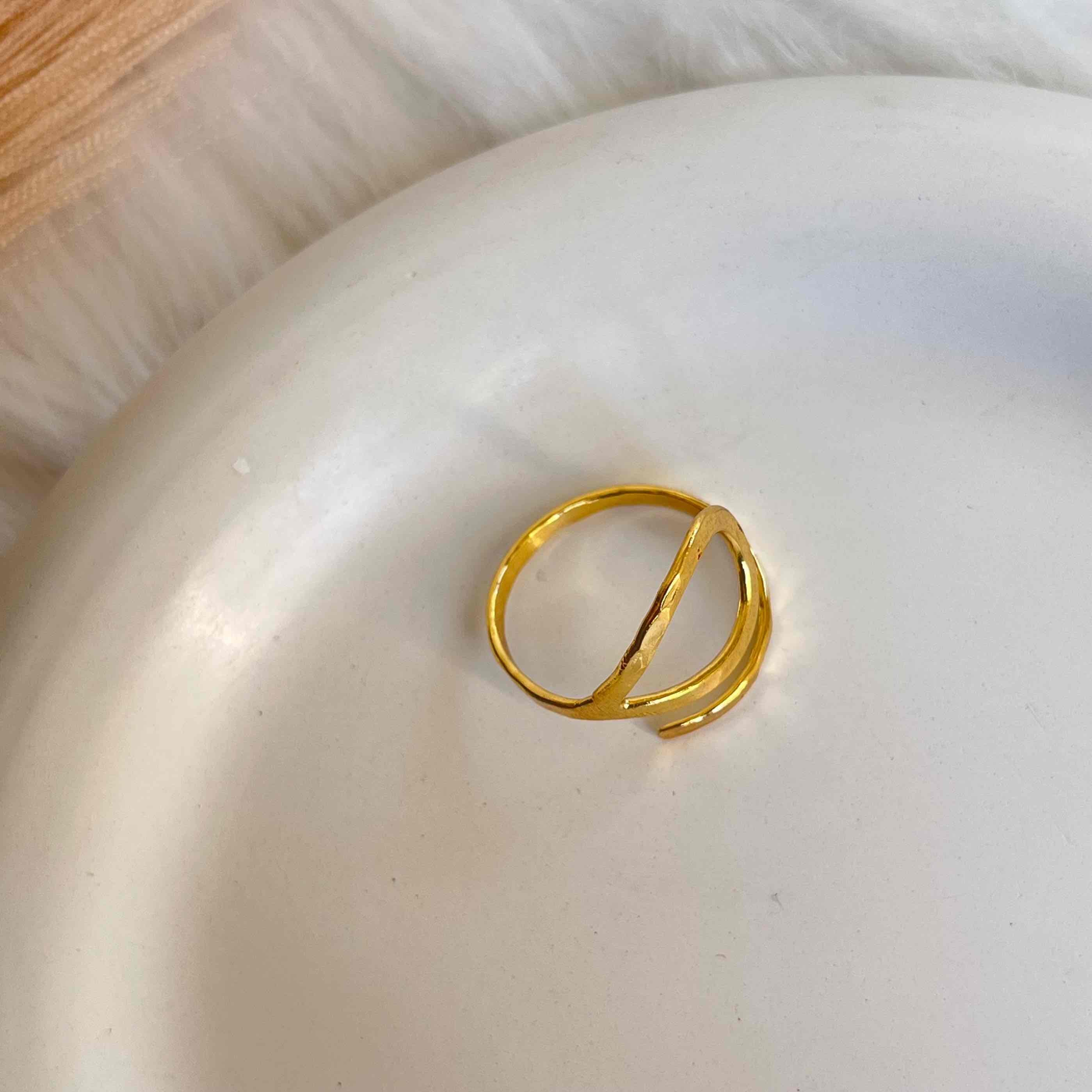 Divine Aura Ring (Adjustable )