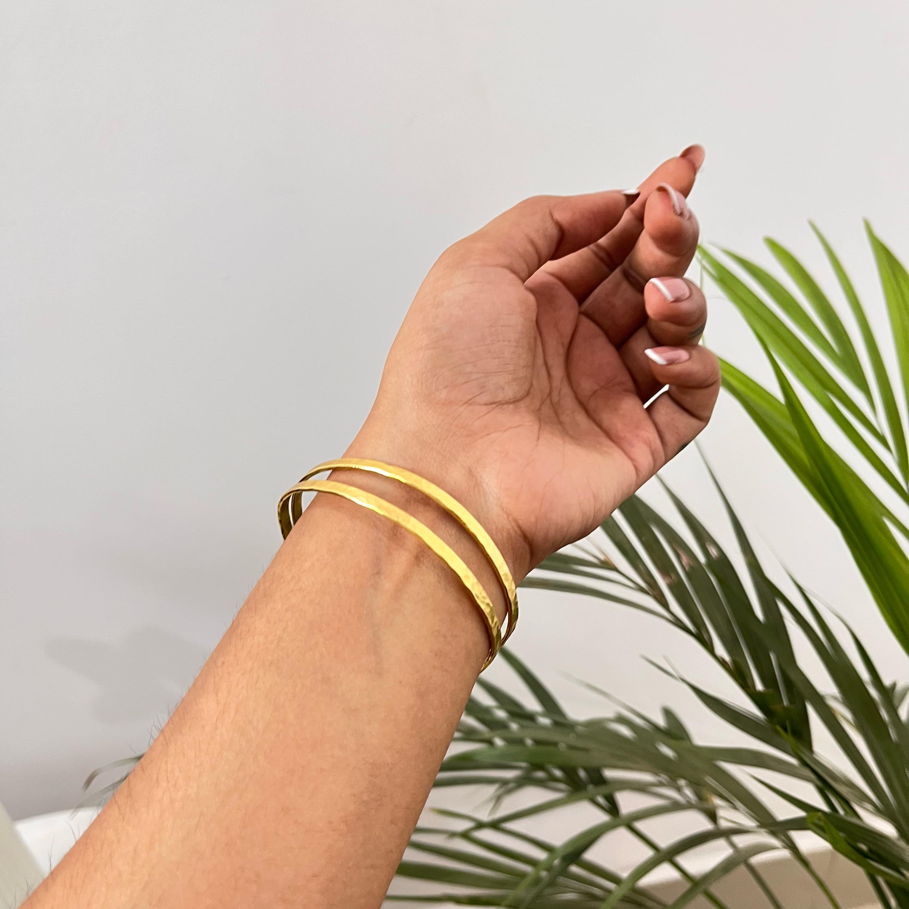 TwistVibe Bracelet (Adjustable)