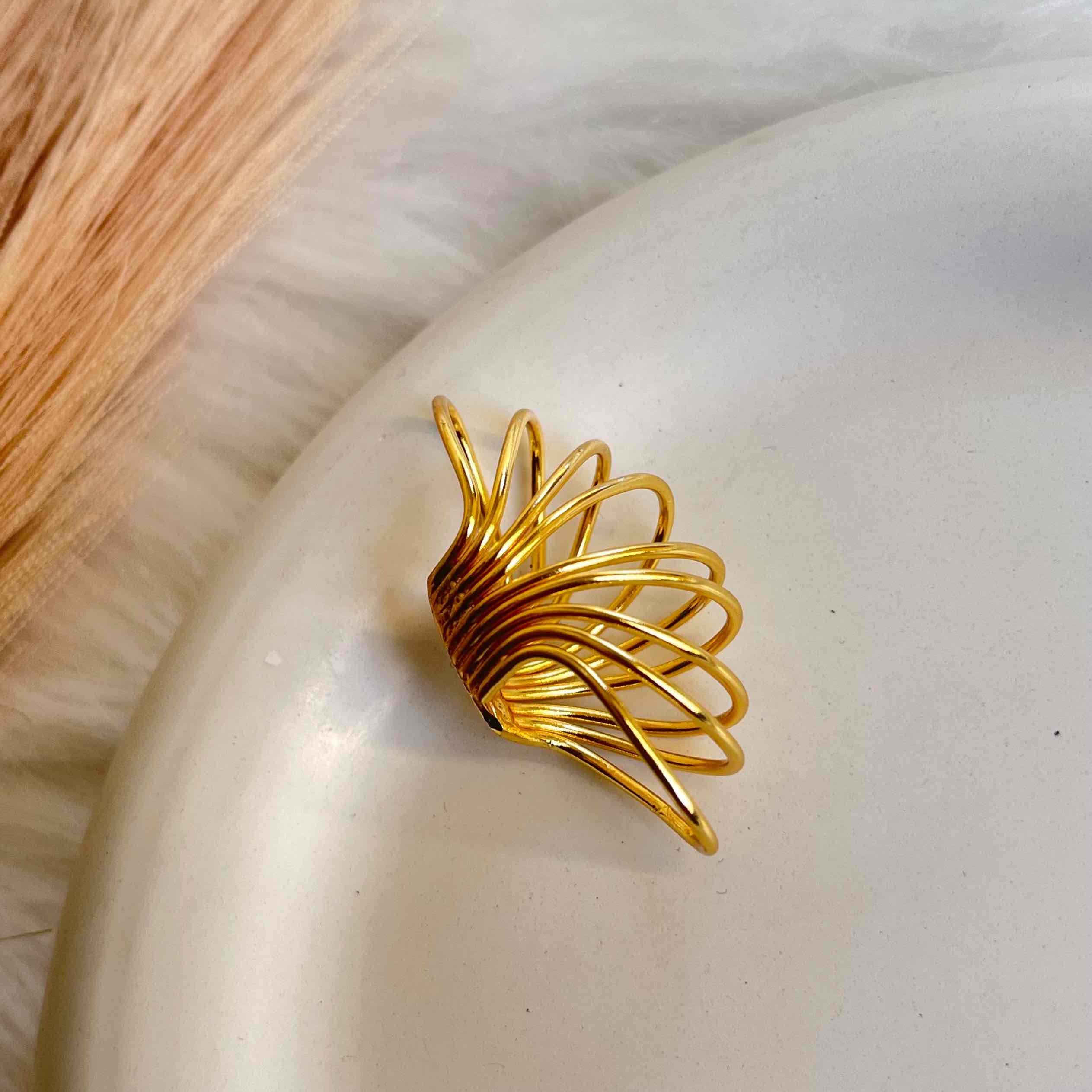Ripple EarCuff