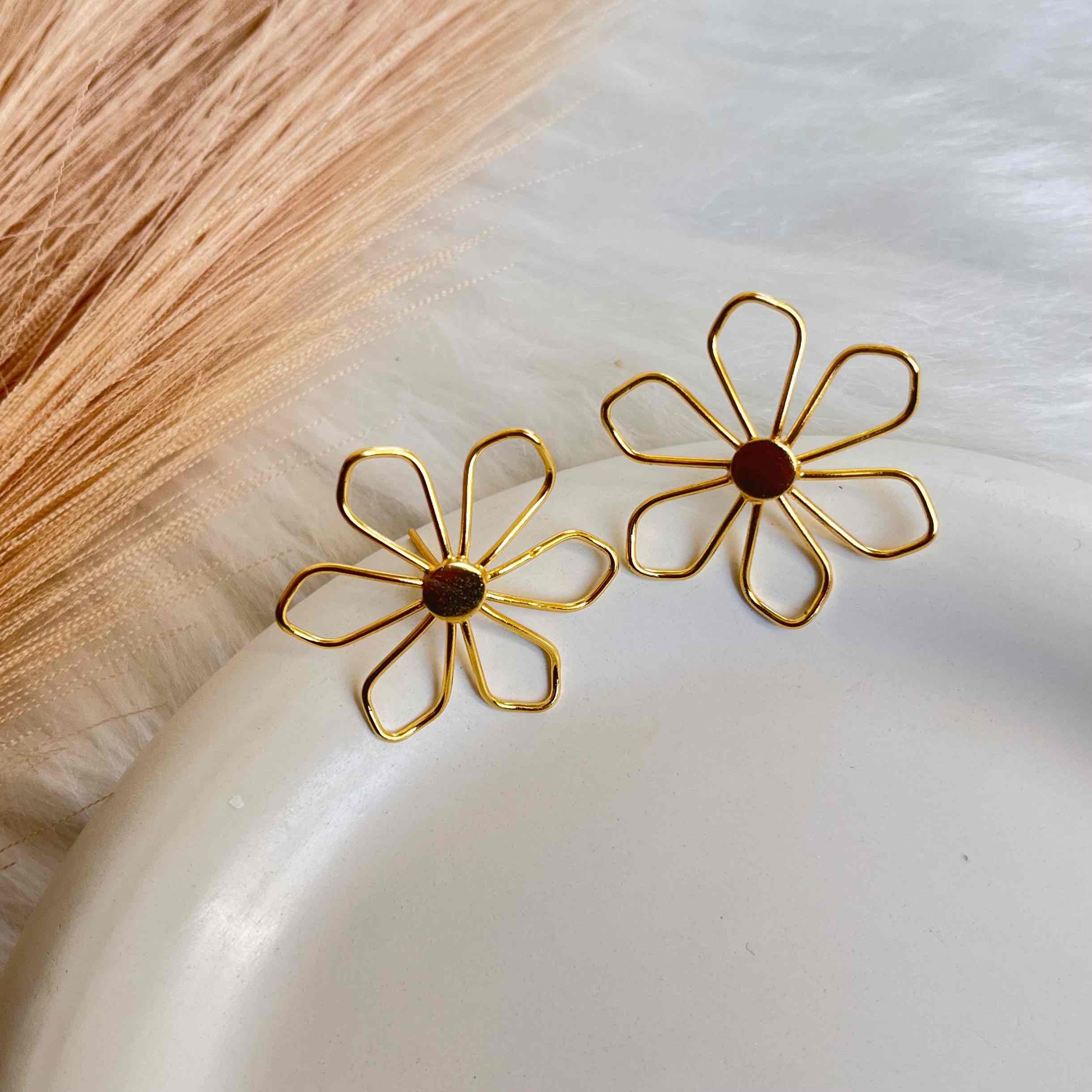 Floral Line Studs