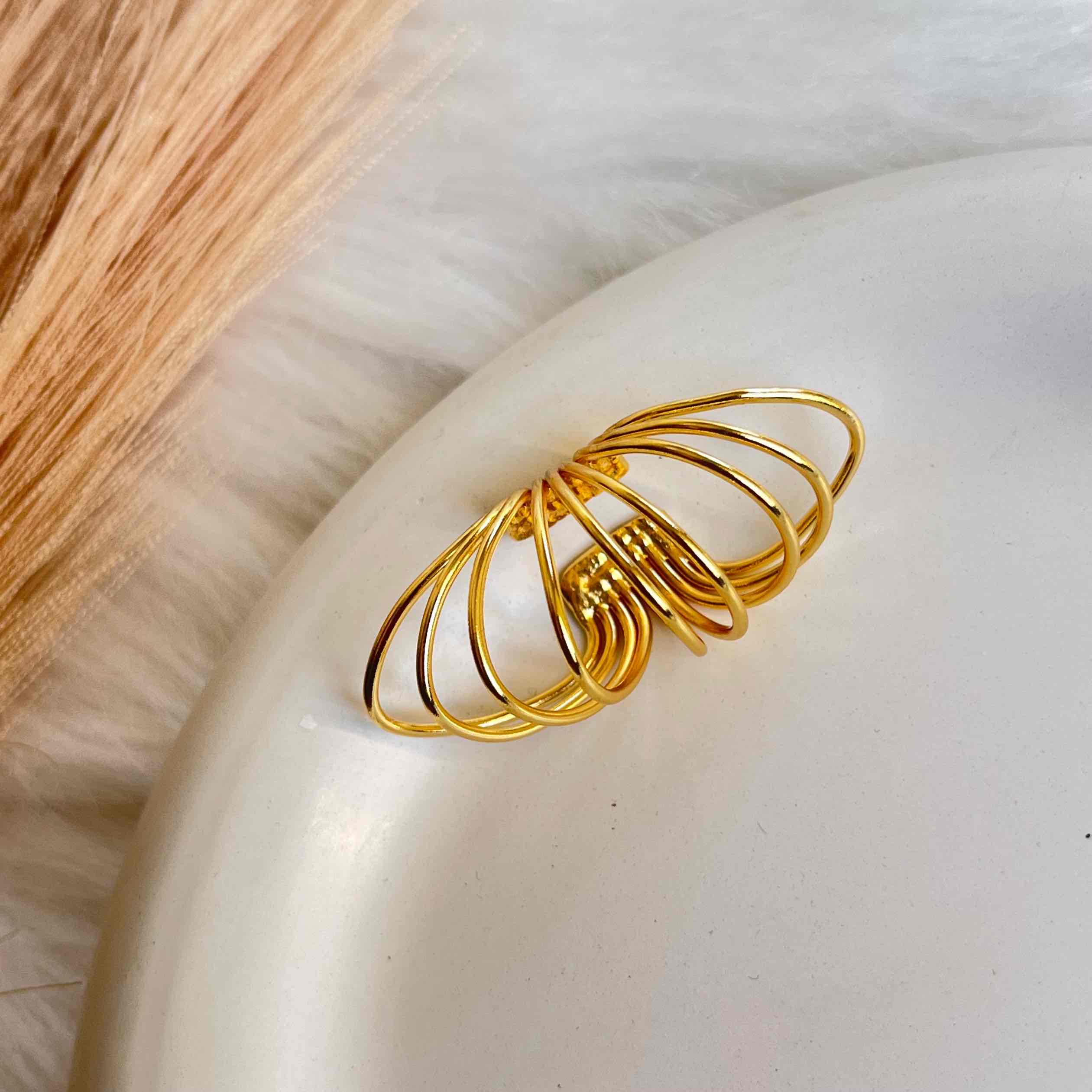 Ripple EarCuff