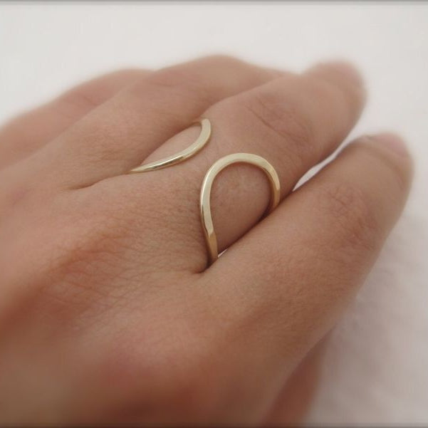 Dazzle Loop Ring (Adjustable)